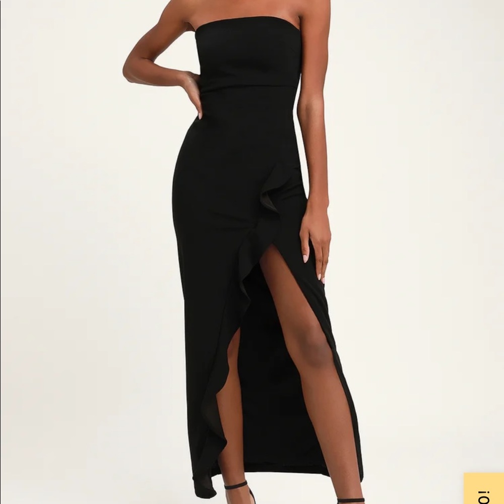 Black strapless dress